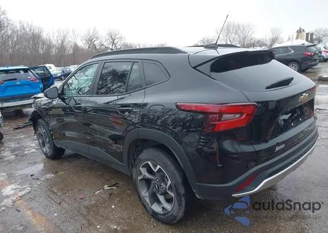 2024 Chevrolet Trax Fwd Lt z USA, uszkodzony, nr VIN KL77LHE2XRC237179